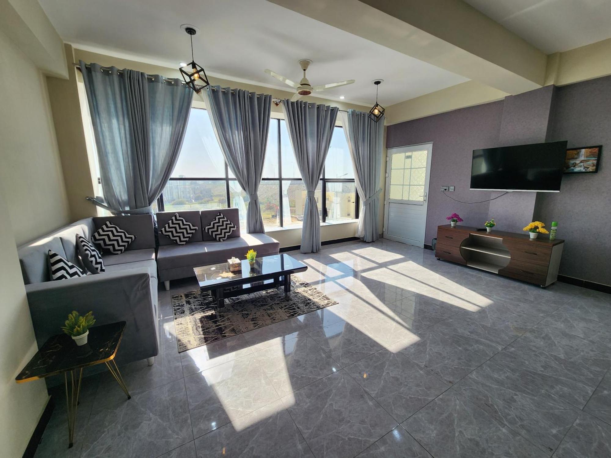 Motorway Majesty Suites Islamabad - Near Islamabad International Airport And Motorway Εξωτερικό φωτογραφία