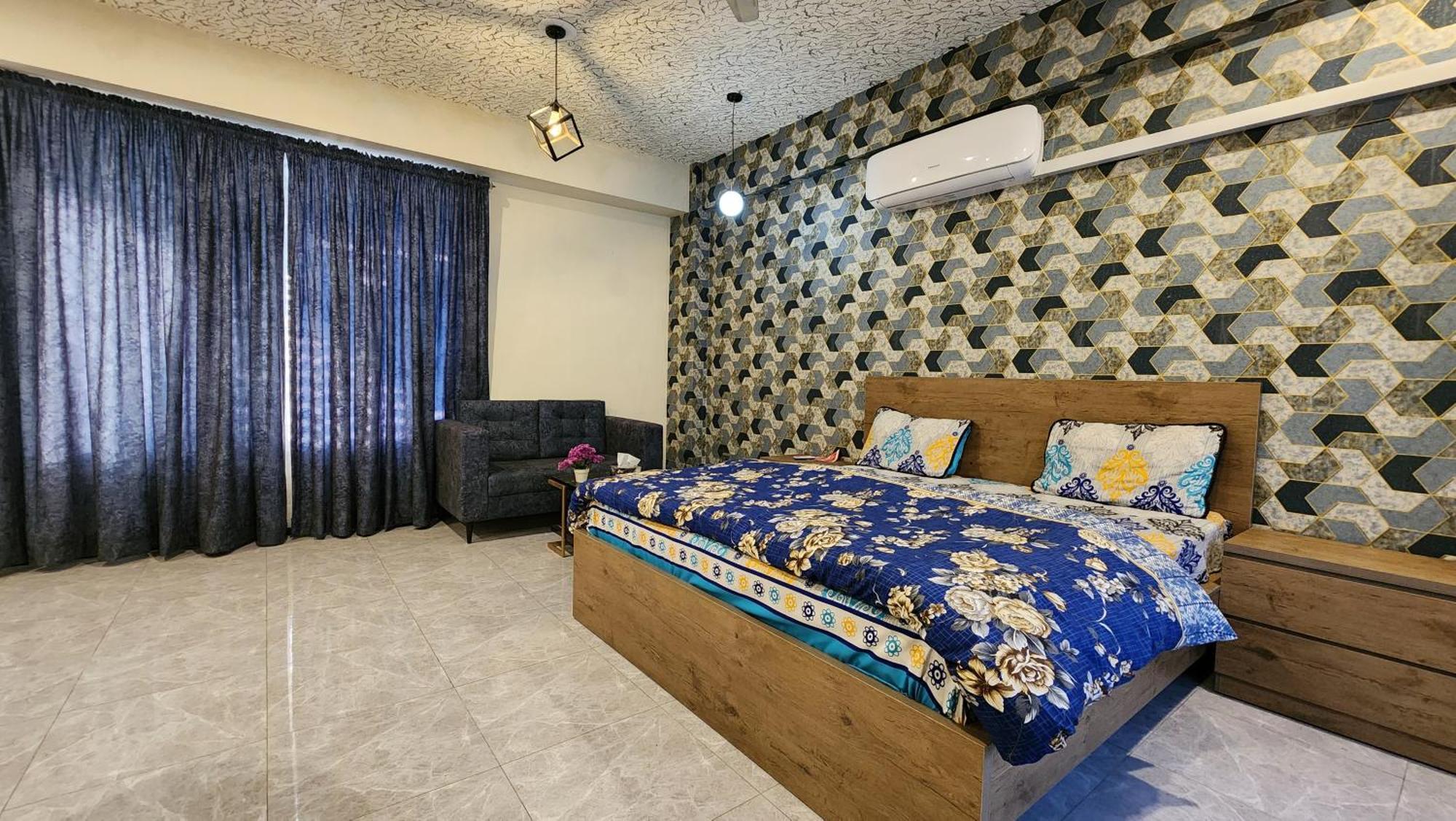 Motorway Majesty Suites Islamabad - Near Islamabad International Airport And Motorway Δωμάτιο φωτογραφία