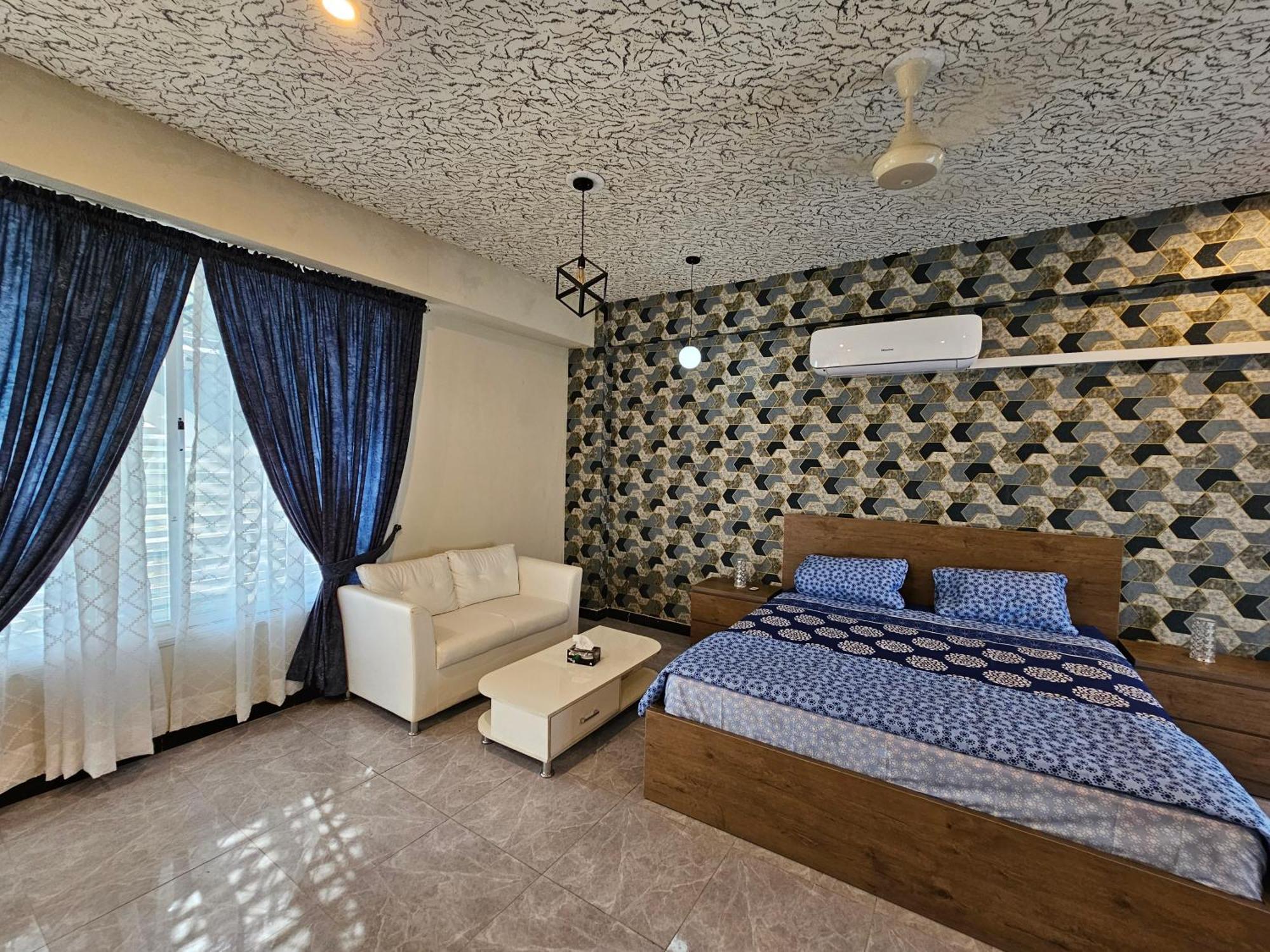 Motorway Majesty Suites Islamabad - Near Islamabad International Airport And Motorway Δωμάτιο φωτογραφία